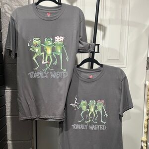 Gray T-Shirt with Frog Graphic